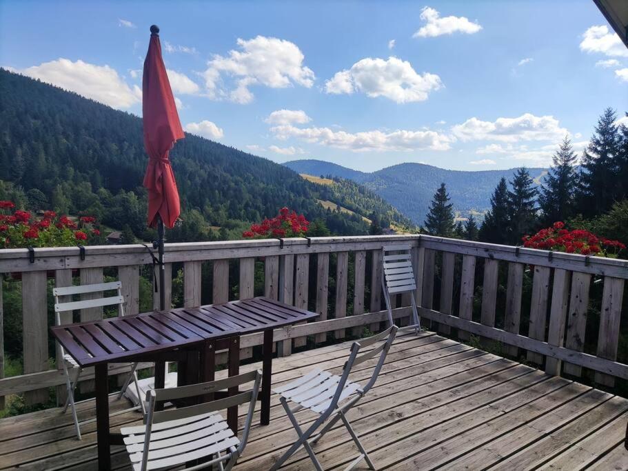 ונטרון Maison De Montagne Vue Magnifique מראה חיצוני תמונה