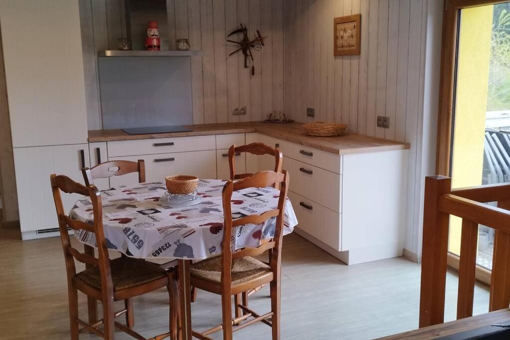 ונטרון Maison De Montagne Vue Magnifique מראה חיצוני תמונה