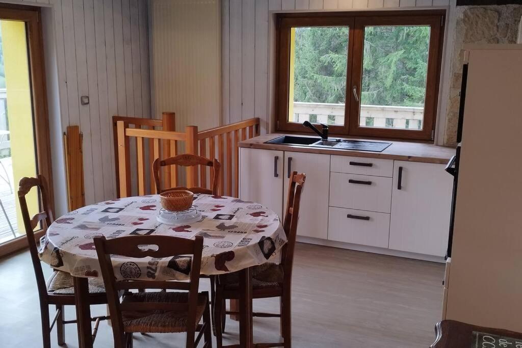 ונטרון Maison De Montagne Vue Magnifique מראה חיצוני תמונה